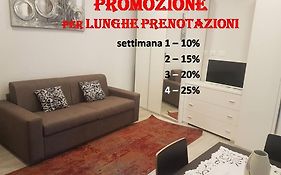 Monolocale direttamente sul lago